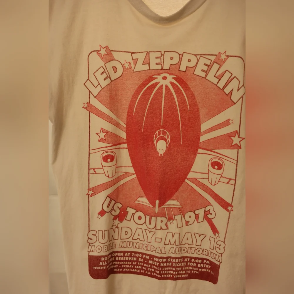 Abercrombie & Fitch Led Zeppelin Graphic Tee - White - Picture 5 of 6